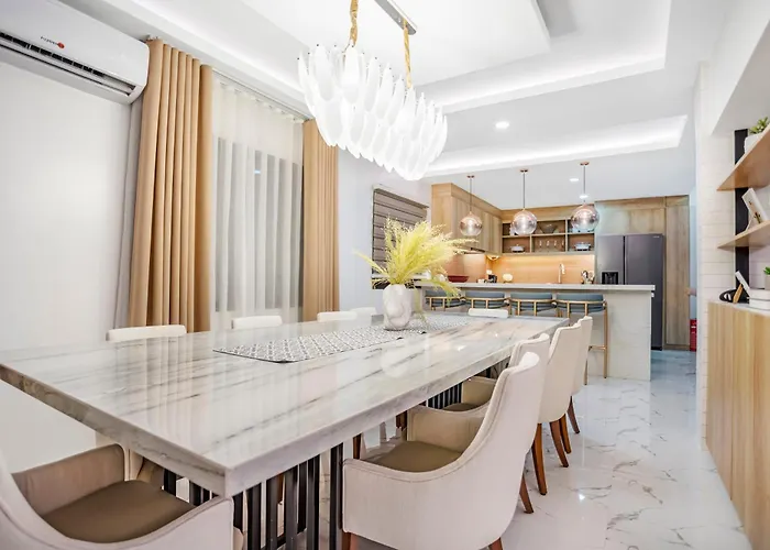 Cozy 3br, 4beds, 2ba Getaway Naga (Cebu)
